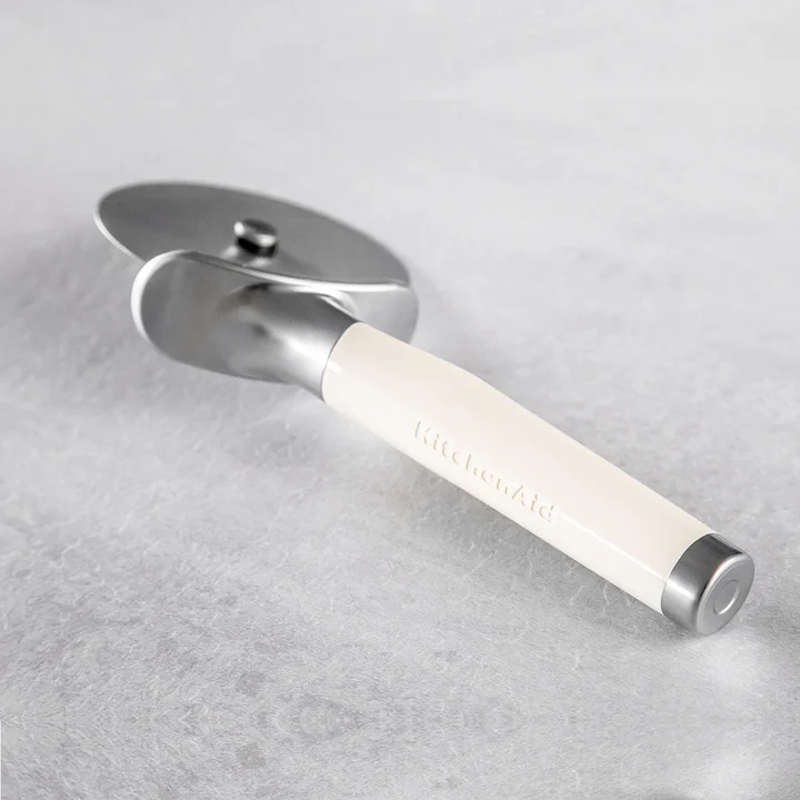 Nóż do pizzy Coreline kremowy