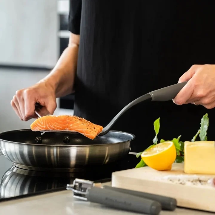 Szpatuła z otworami Coreline szara