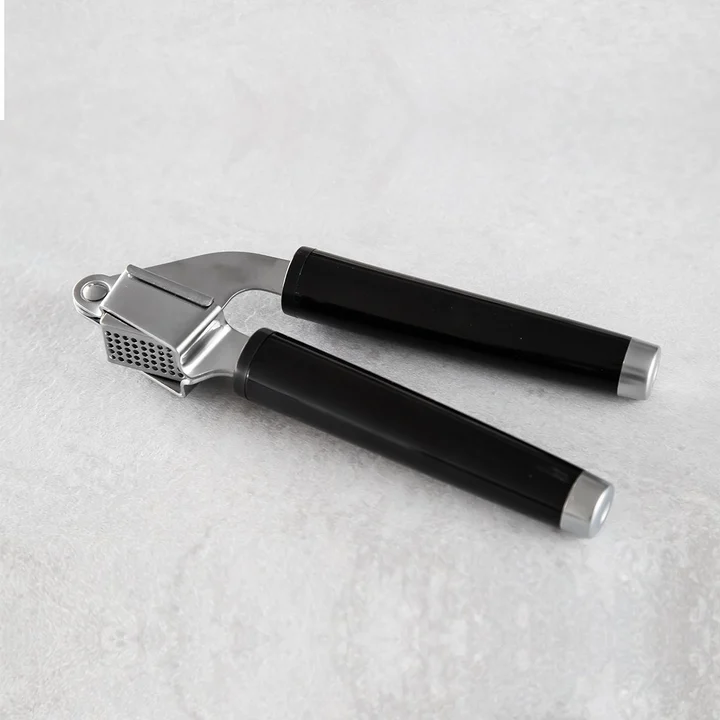 Wyciskacz do czosnku Classic czarny