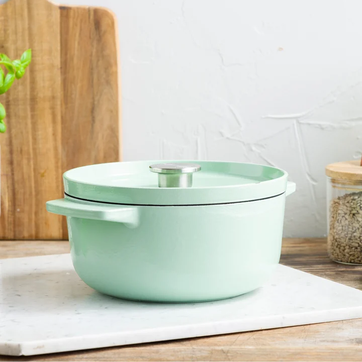 3,3L Garnek żeliwny pistacjowy