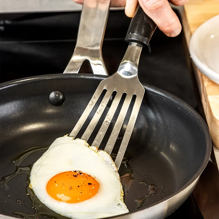 Łopatka do smażenia Classic czarna