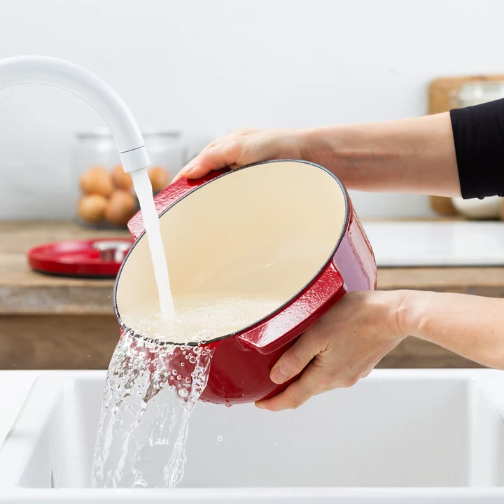 3,3L Garnek żeliwny czerwony