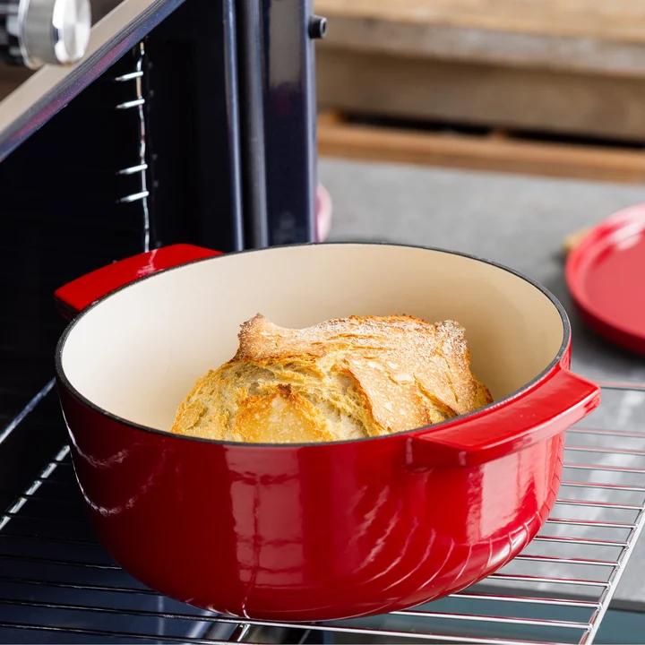 5,6L Brytfanka żeliwna czerwona