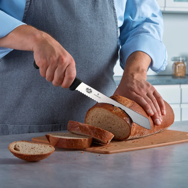 Nóż do pieczywa Fibrox ostrze 21cm Victorinox
