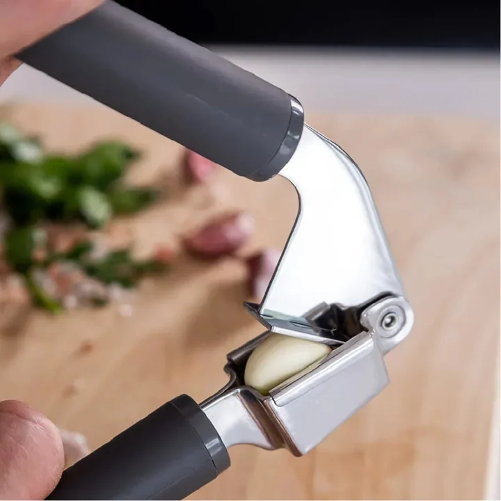 Wyciskacz do czosnku Coreline szary