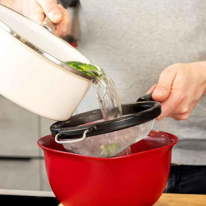 Sitko kuchenne 18cm Classic czarne