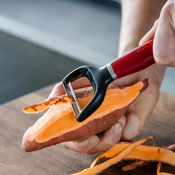 Obieraczka typu "Y" Coreline czerwona