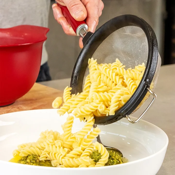 Sitko kuchenne 18cm Coreline czerwone