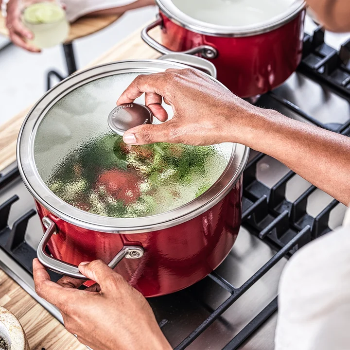 6L Garnek emaliowany z pokrywką czerwony