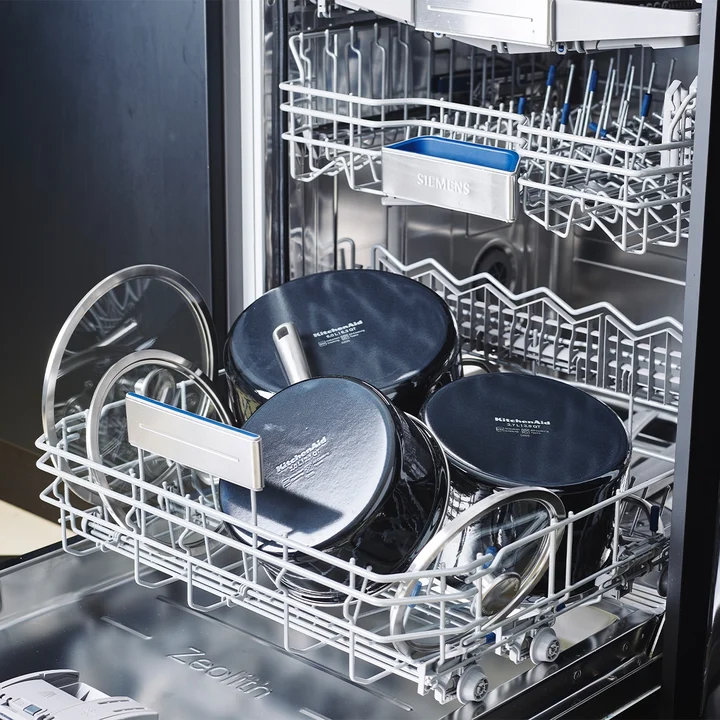 1,3L Rondel emaliowany z pokrywką czarny