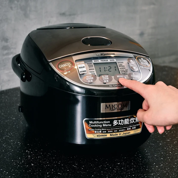 Rice Cooker Zojirushi Micom NL-GAQ18