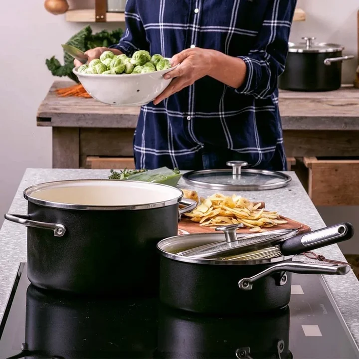 2L Rondel emaliowany z pokrywką czarny mat