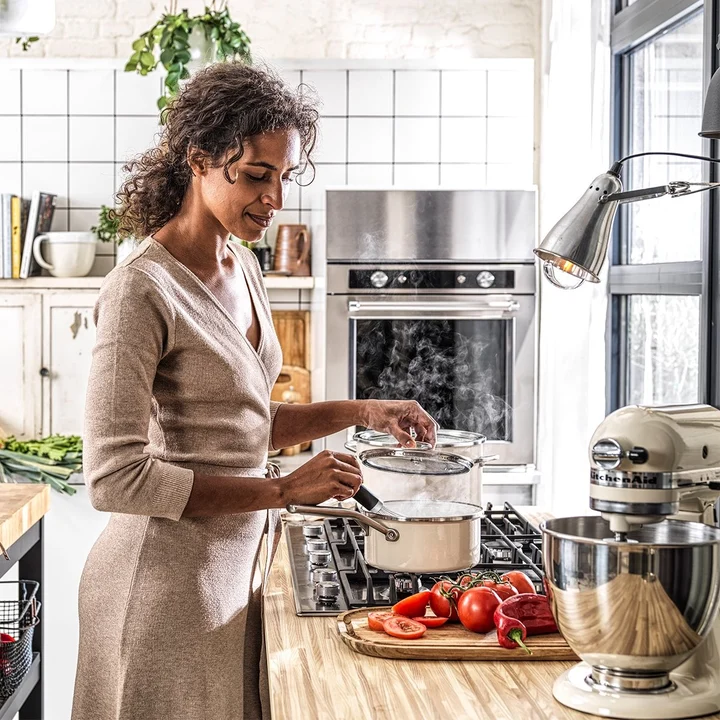 2,4L Rondel emaliowany z pokrywką kremowy