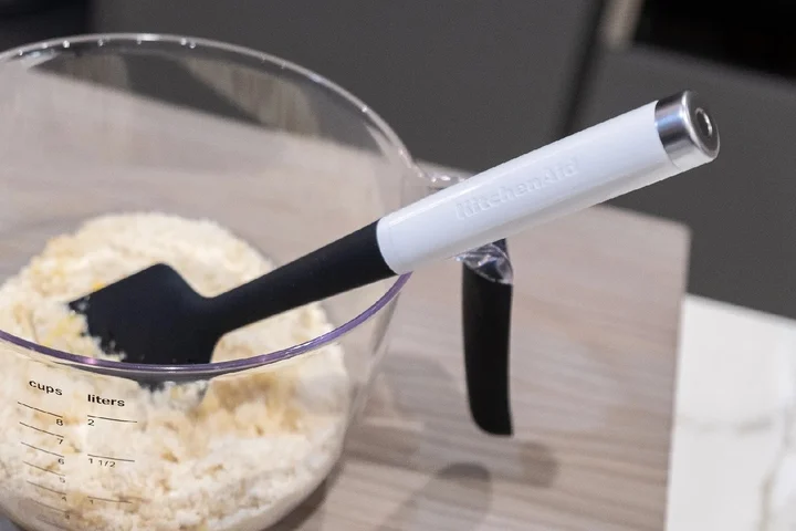 Miarka kuchenna 2L z uchwytem