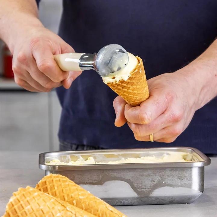 Łyżka do lodów Coreline kremowa