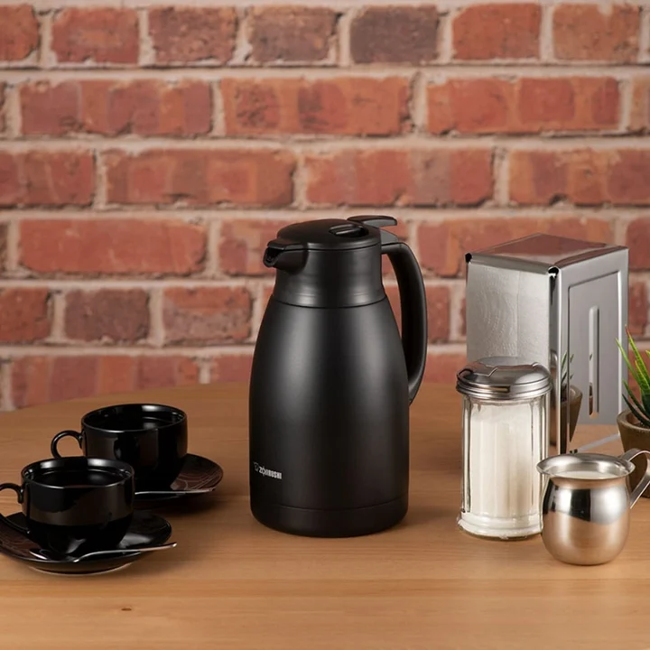 1,5L Dzbanek termiczny stalowy Zojirushi