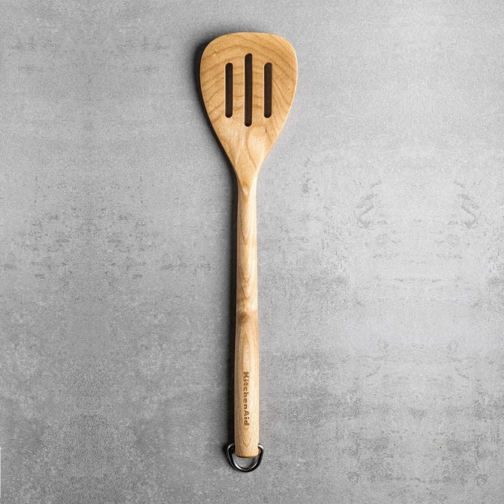 Łopatka drewniana z otworami Coreline