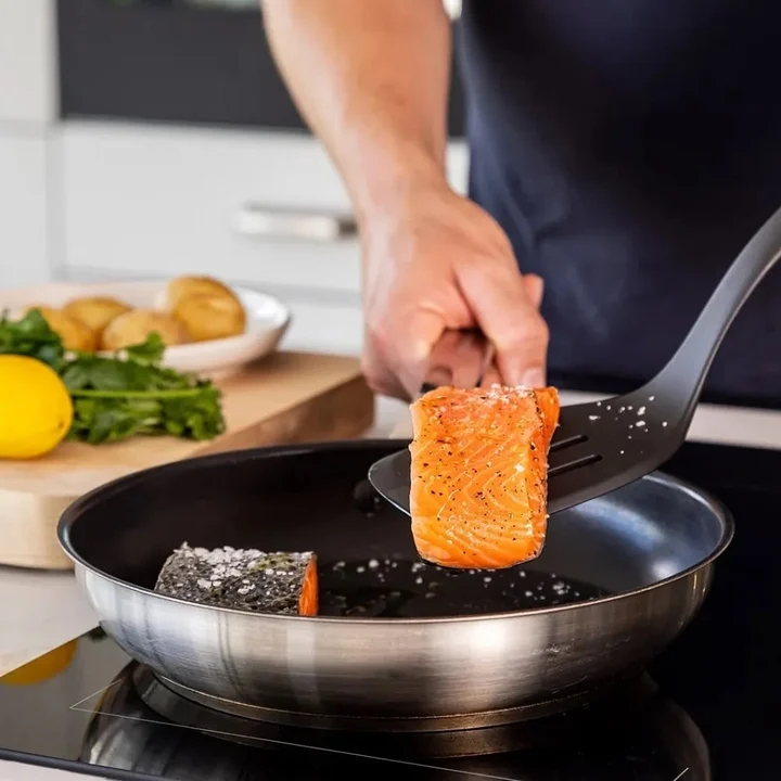 Szpatuła z otworami Coreline szara