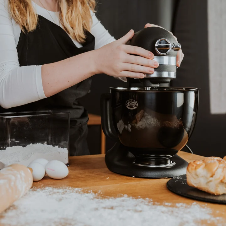 Dzieża 4,8L Titan Black Kitty Pro