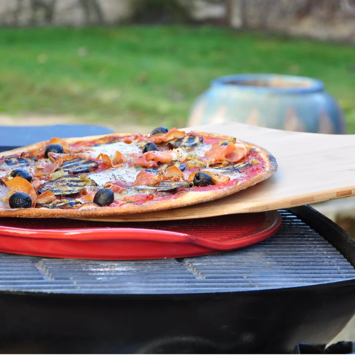 Kamień do pizzy 37cm czerwony Emile Henry