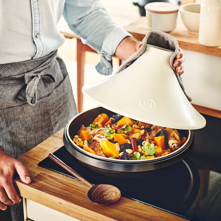 Tagine 33cm 4L czarno-biały Emile Henry