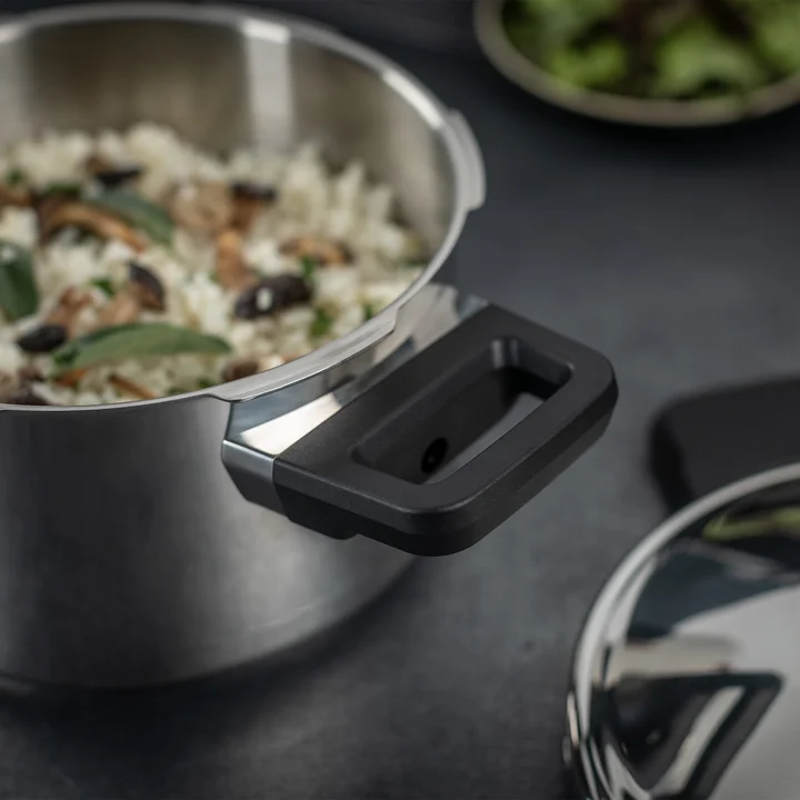 Szybkowar 2,5 L dwa uchwyty Kuhn Rikon