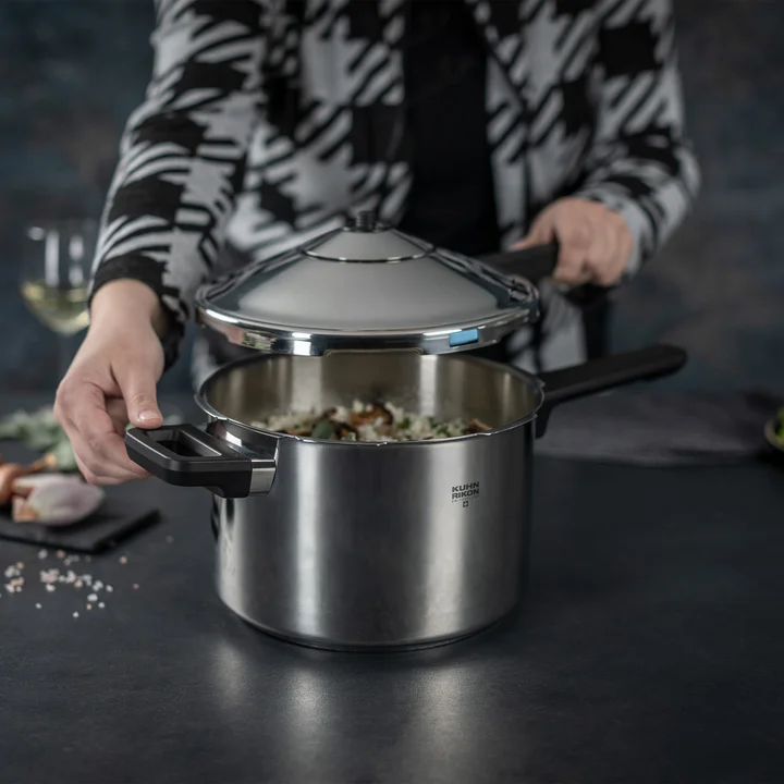 Szybkowar 7 L długi uchwyt Kuhn Rikon