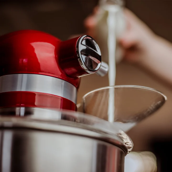 Osłona z podajnikiem 4,8L Kitty Pro