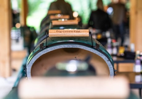 Big Green Egg od kuchni