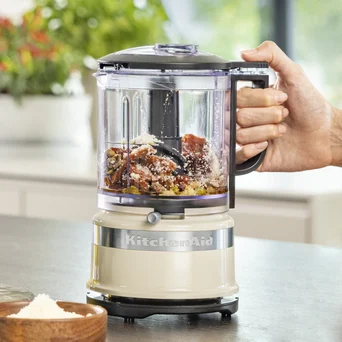 1,1L MINI Malakser KitchenAid 5KFC0516 w kolorze kremowy