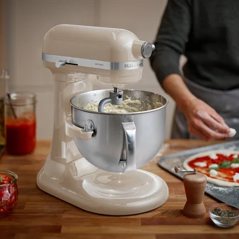 KitchenAid K455S クリーム色 ミキサー KitchenAid K45SS Klasyczny mikser stojący, biały by Kitchen