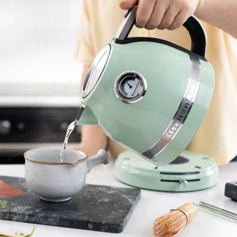 1,5L Czajnik Artisan 5KEK1522 w kolorze pistacjowy